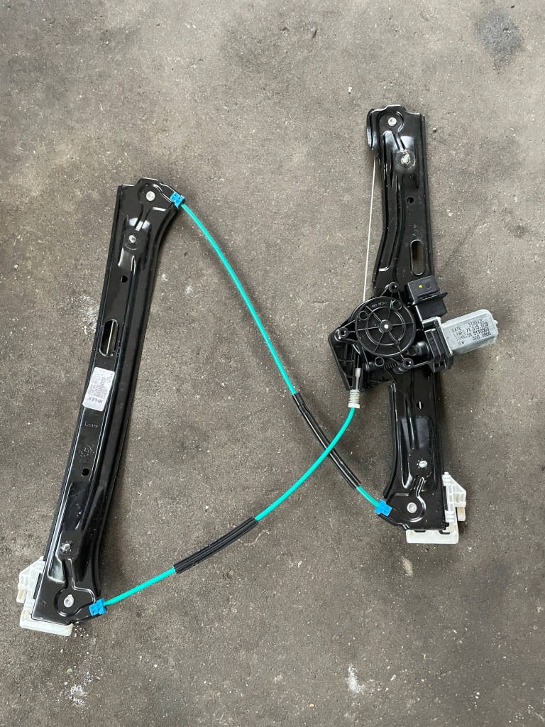 фото №1, Bmw 1 f20 підйомник скло правий перед 7242562