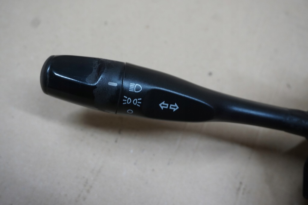 фото №7, Mitsubishi l200 переключатель комбинированный kompletny 2,5 td 2001r