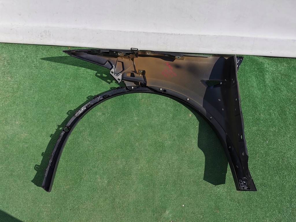 фото №13, Крыло молдинг правый перед передний tesla x