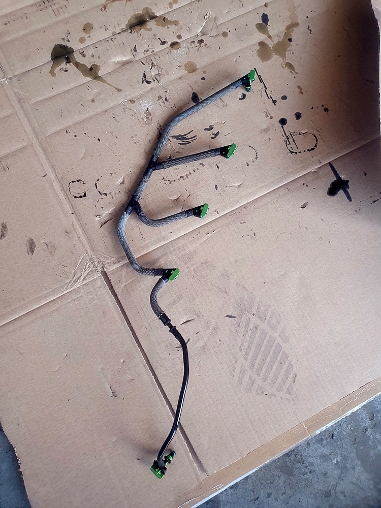 фото №1, Повернення палива трубки пального 2.0 hdi jtd scudo jumpy c8 807 expert ulysse phedra