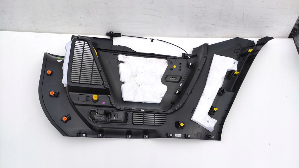 фото №9, Ford kuga mk3 обшивка обивка багажника правый задняя задняя