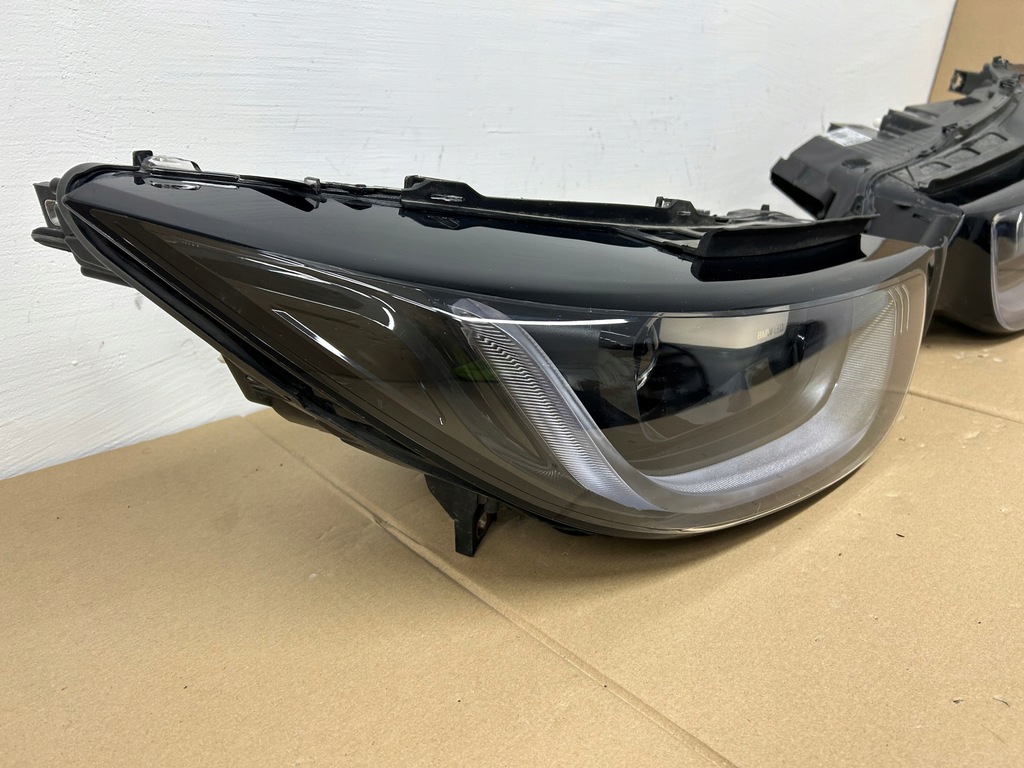фото №5, Лампы левая правая bmw i3 lift full led