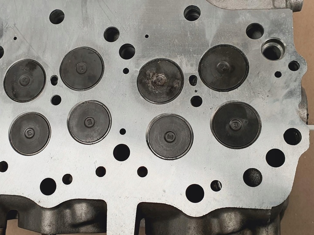 фото №12, Головка двигуна mitsubishi pajero 3.2 did 41-b1