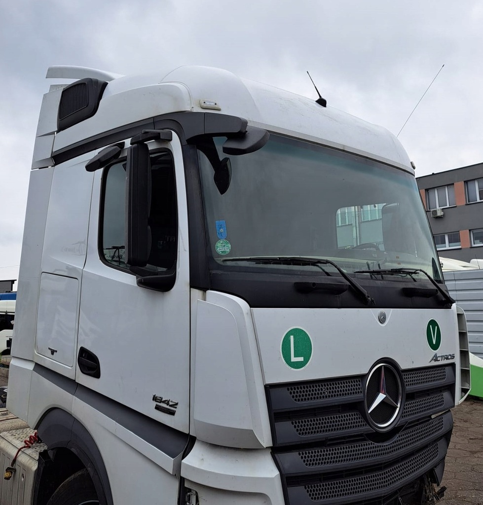 фото №1, Комплектна кабіна mercedes actros mp4 euro