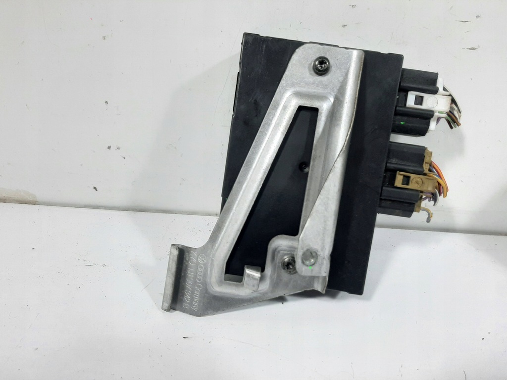 фото №13, Skoda octavia i lift 1.6 8v 03r блок управления двигателя набор 06a906033bg