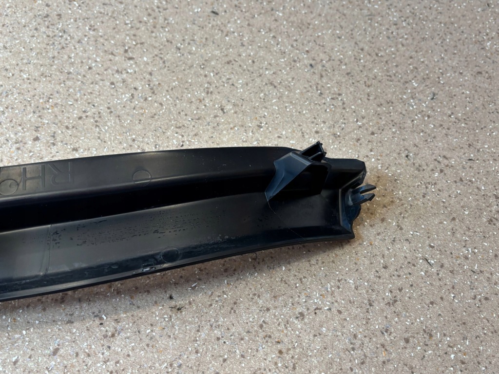 Element оздоблення стійка ліва сторона bmw x5 g05 7484114 Київ