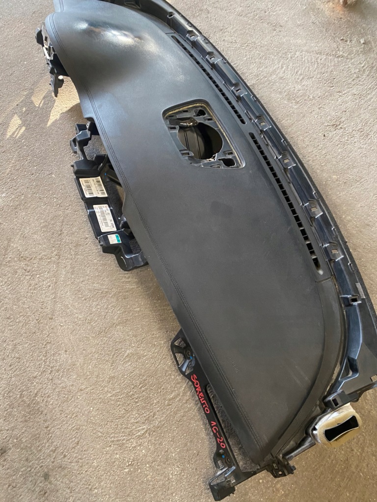 фото №4, Kia sorento 3 16-20 панель приладів консоль подушка безпеки подушка