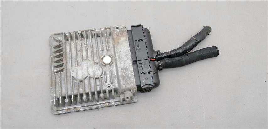 фото №1, Leon ii lift 1.6 tdi бортовой компьютер двигателя 03l906023lh