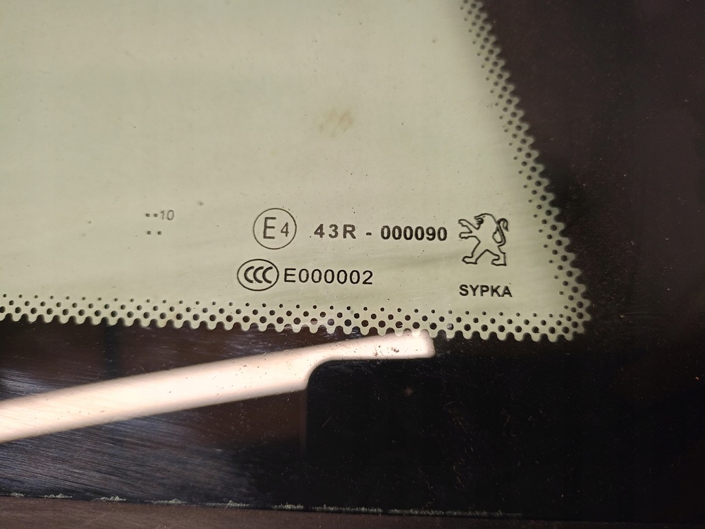 фото №5, Стекло кузовная задняя правый peugeot rcz