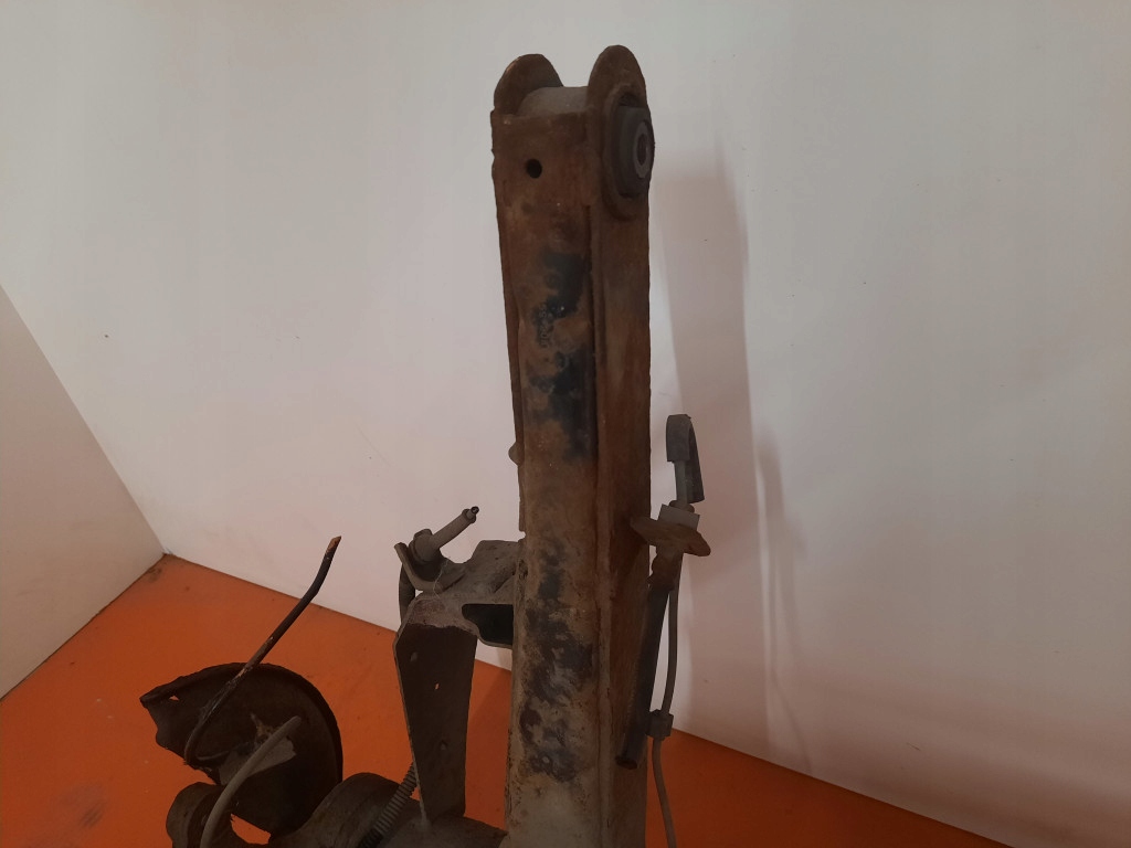 Peugeot 807 2.2 hdi 02-07 балка підвіска задній задня 4hw 10dz33 в Україні