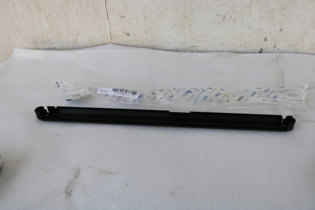 Ford focus mk3 захист радіатор f1f1-8226-ba Доставка