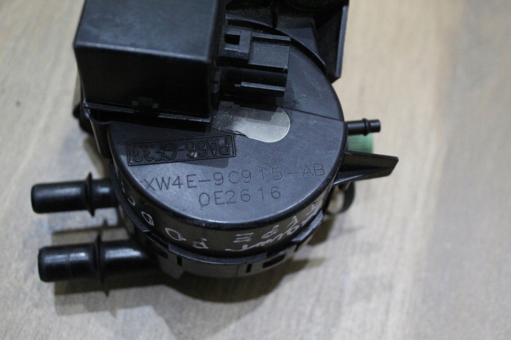 фото №6, Клапан вакуумa jaguar s-type 3.0 xw4e-9c915-ab