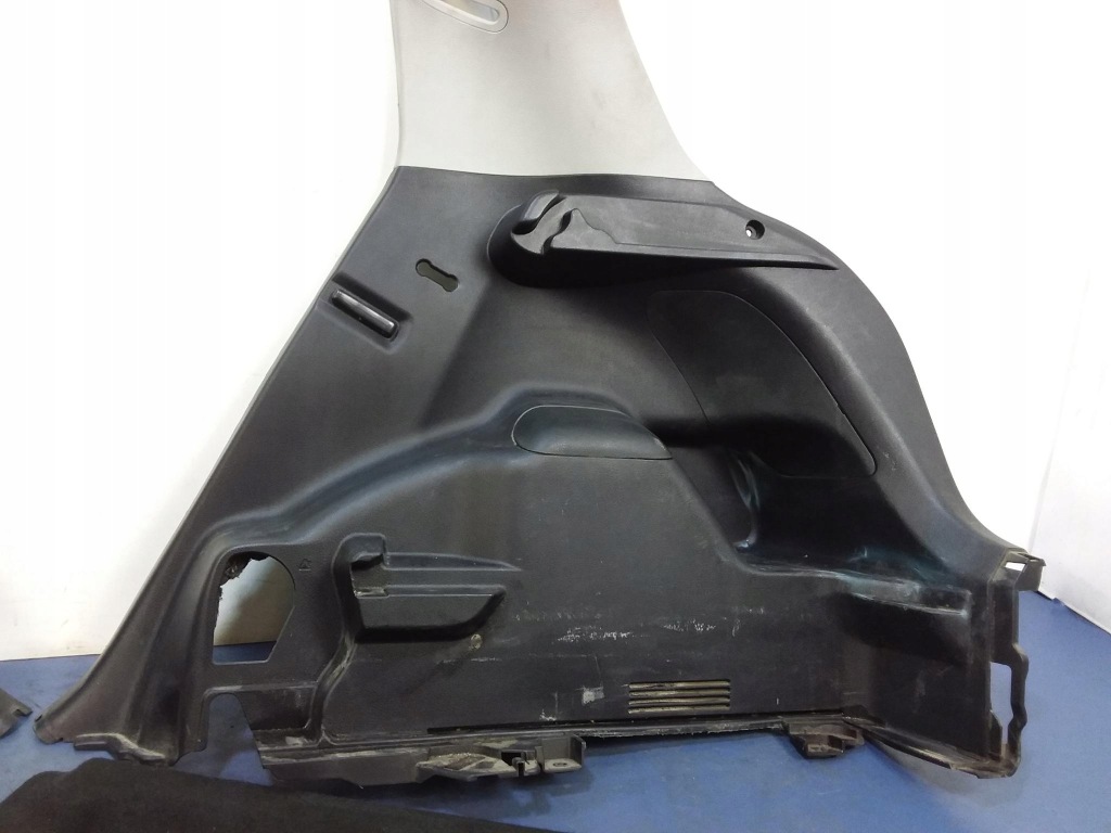 фото №14, Toyota yaris iii 5d переходник с van сиденья заднее сиденье