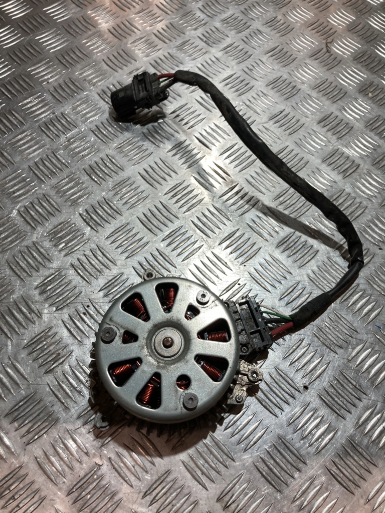 Купить Двигатель вентилятора peugeot 3008 iii 23- 1.2 thp гибрид