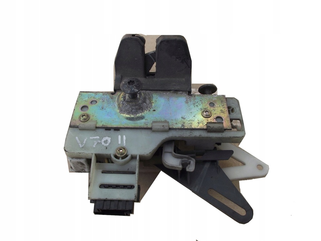 фото №1, Замок крышки багажника volvo v70 ii