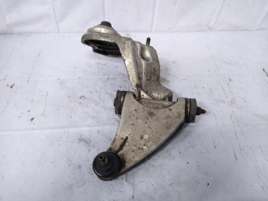 фото №1, Кронштейн амортизатора рычаг alfa romeo 159 60625001d