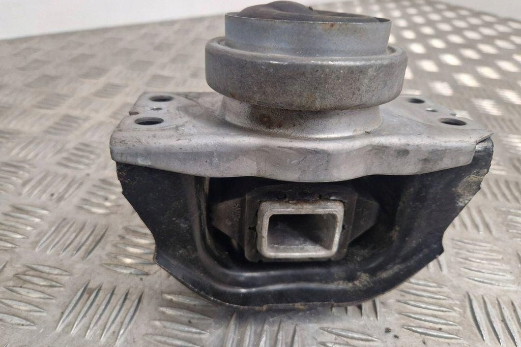 фото №8, Передня подушка двигуна citroën ds5 9672479980 2.0l дизель 2012