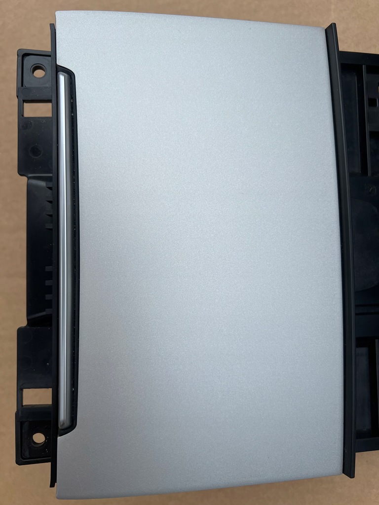 фото №5, Audi a6 a7 rs6 rs7 c7 защита бардачка пепельница 40863273a 4g0863440 kd5