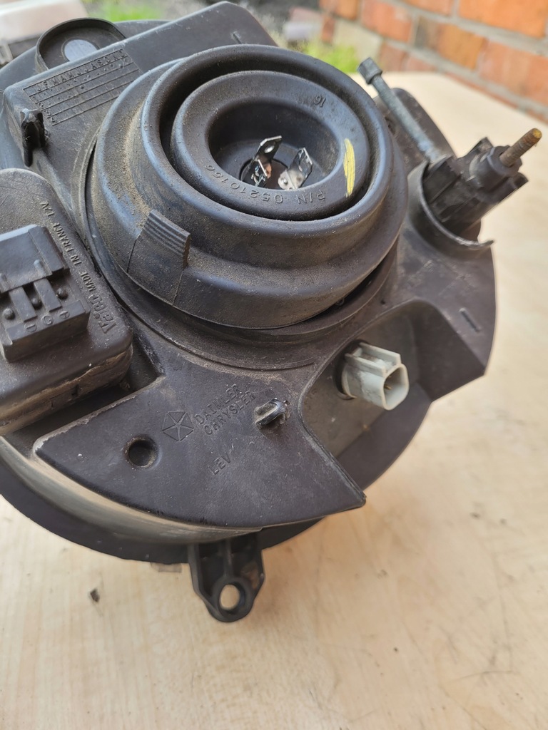 фото №10, Jeep cherokee liberty kj 01-07 лампа передняя правая uk