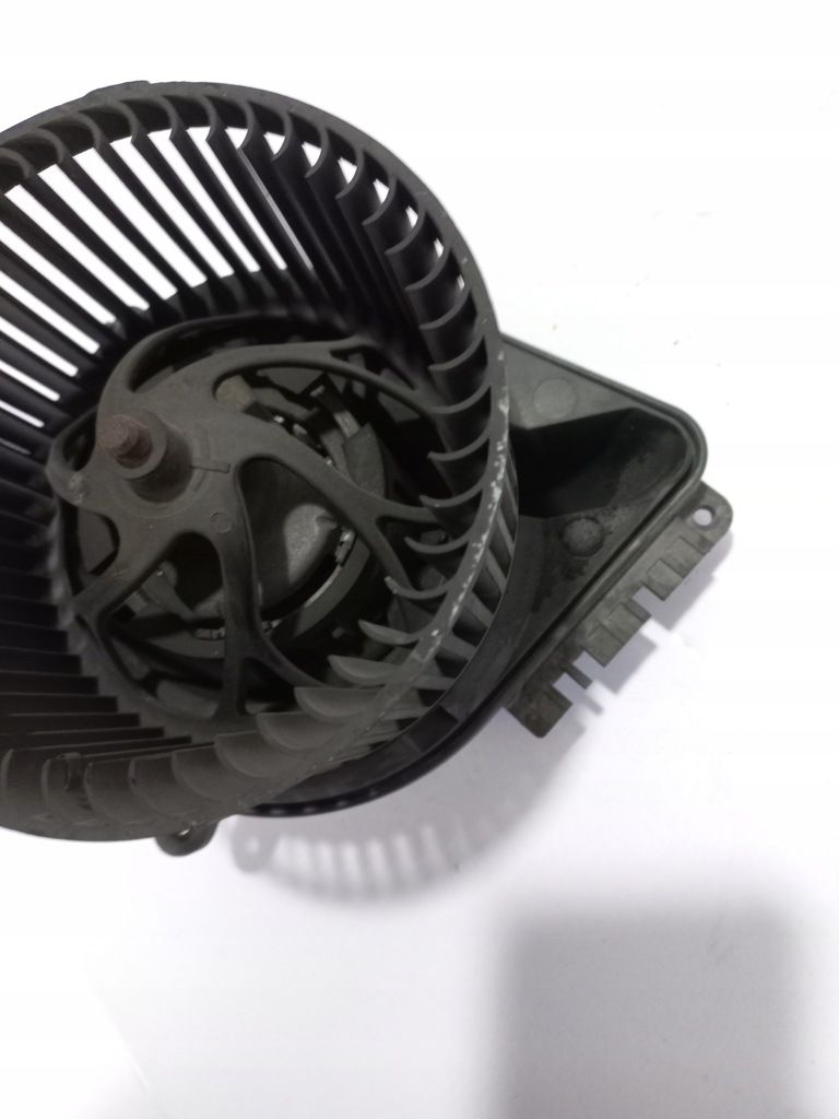 фото №11, Вентилятор отопителя двигатель sprinter vw lt 95-06 f665869q