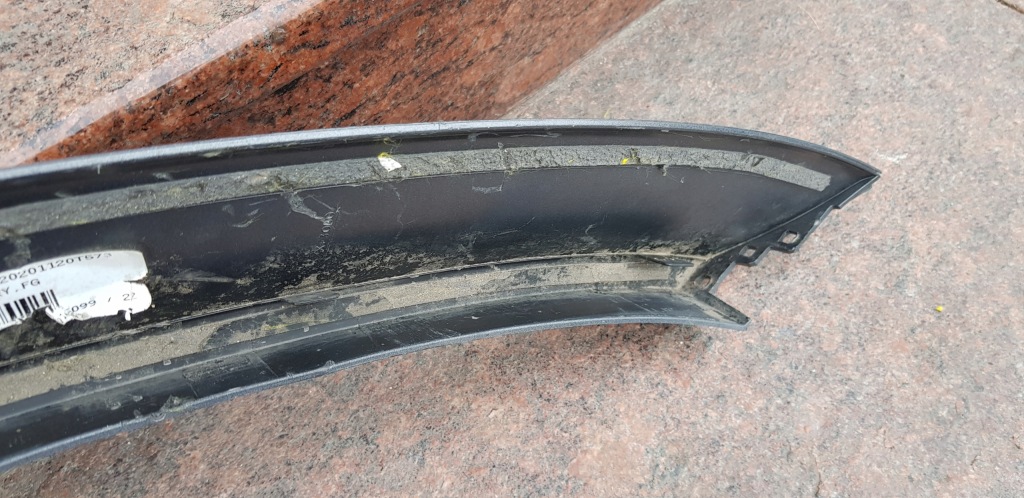 Mercedes gle 167 v167 amg молдинг защита крыла накладка правая задний  задняя Недорого