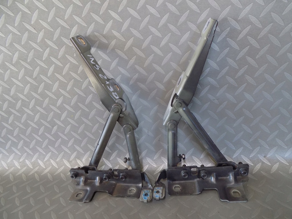 фото №1, Петля петли капот левый правый insignia a z22c