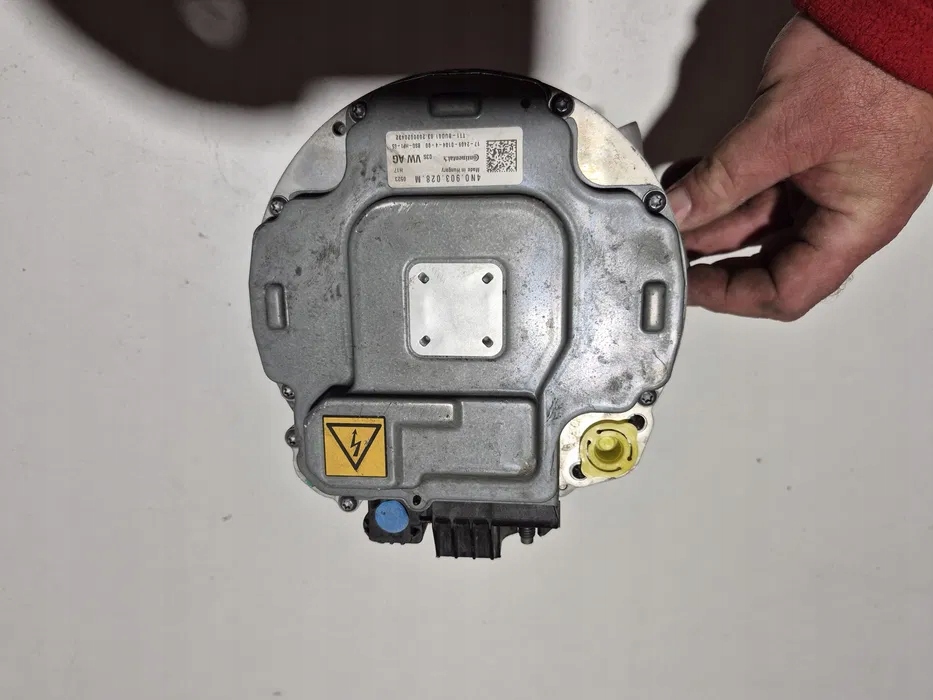 Генератор стартер audi ag. Зі Шроту