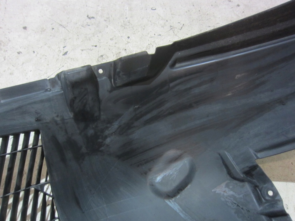 Bmw 7 f01 f02 підкрилок захист ніша ліва передні лівий перед комплект 7185163 Ціна