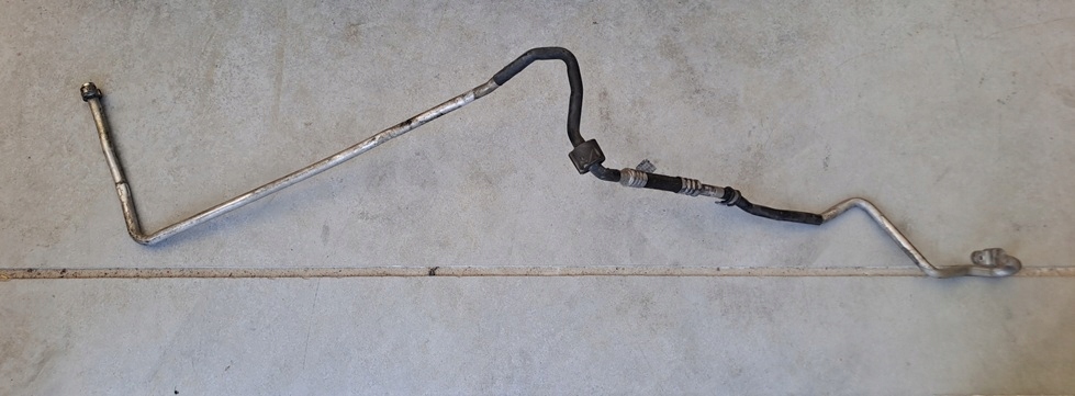 фото №1, Audi a8 d4 трубка шланг кондиціонера 3.0 tdi 4h0820885e