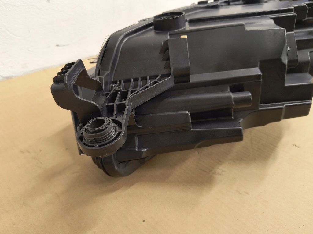 фото №8, Skoda fabia iv 6vb лампа левая перед передняя org eu 6vb941015