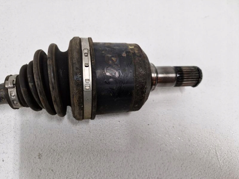 фото №2, Kia sorento ii 2.2 crdi привідний вал лівий задня 49600-2w050