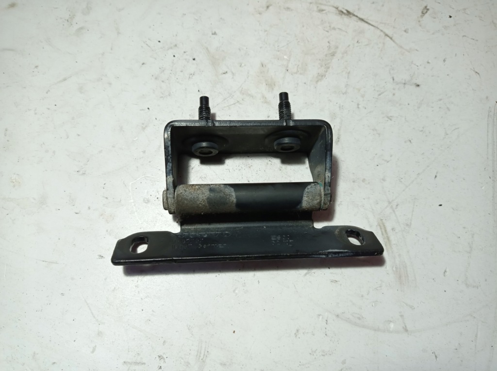 фото №4, Петля верхний крышки задний volvo xc90 9483797