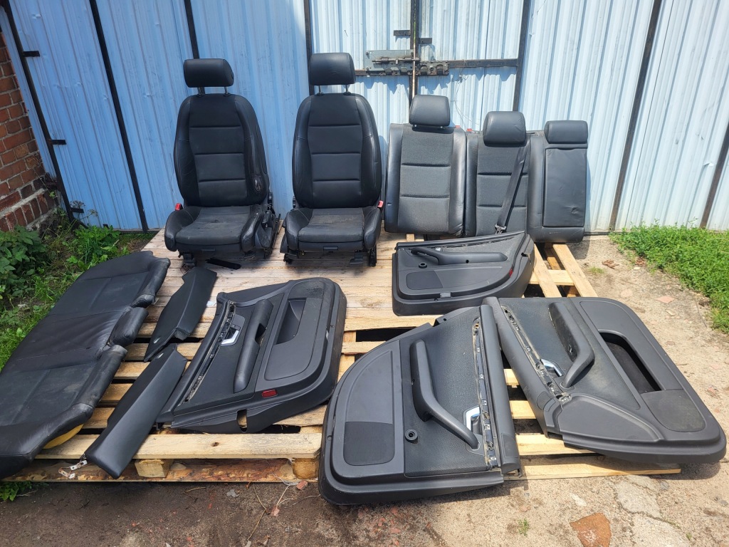 фото №1, Сидіння заднє сидіння audi a4 b6 speed s line kombi напівшкіра + обшивки