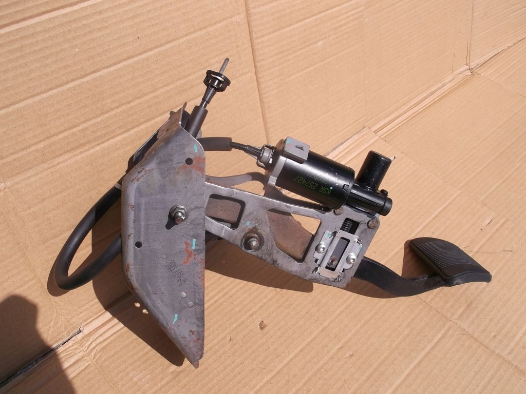 фото №1, Педаль тормоза jeep grand cherokee wk 5.7 v8 05-10r