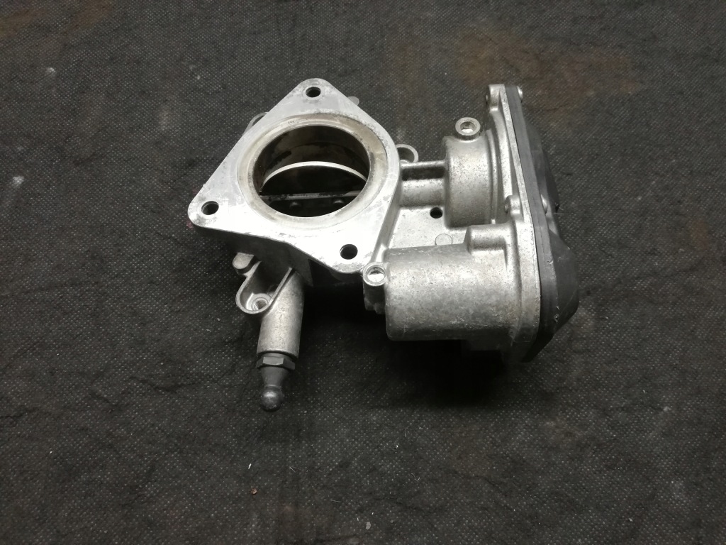 Opel insignis 2,0 cdti дроссельная заслонка с Разборки