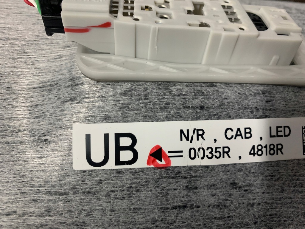 фото №3, Renault koleos ii lift потолок стойки комплект