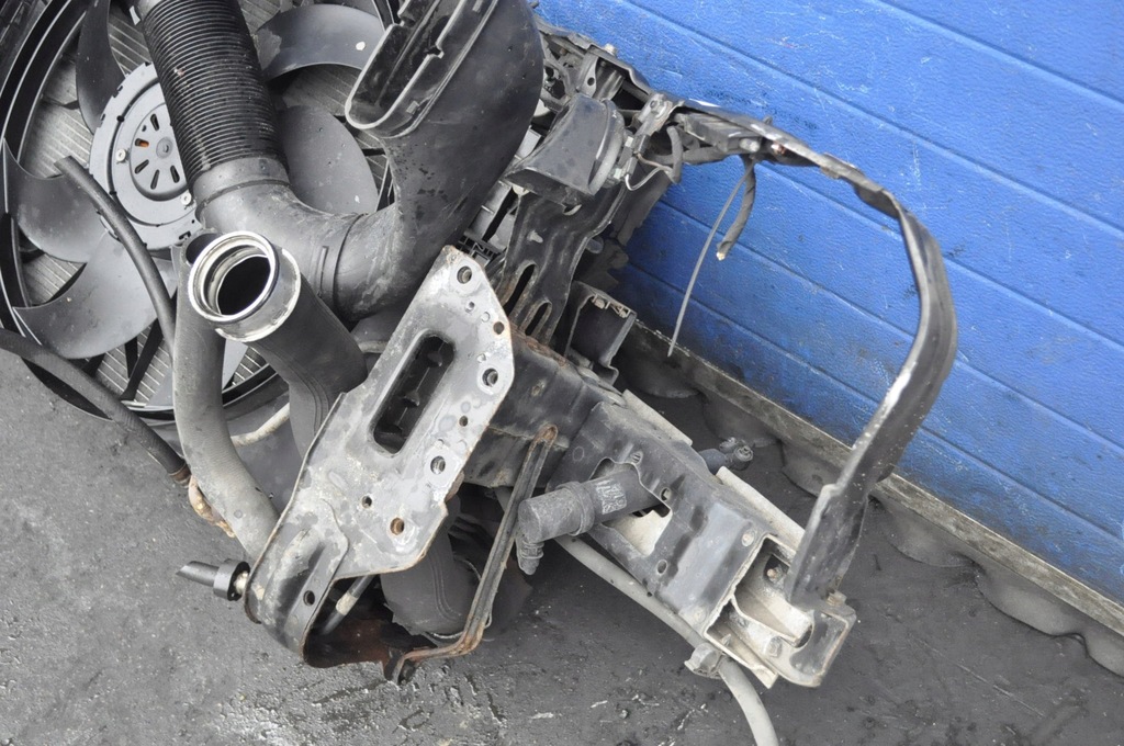 фото №8, Mercedes w209 3.0 cdi pas передний усилитель радиатор комплект