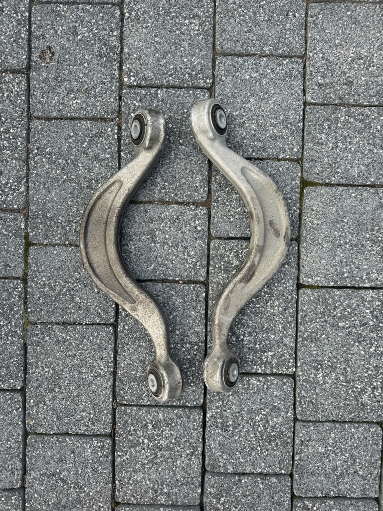 фото №1, Важіль задня porsche panamera 971