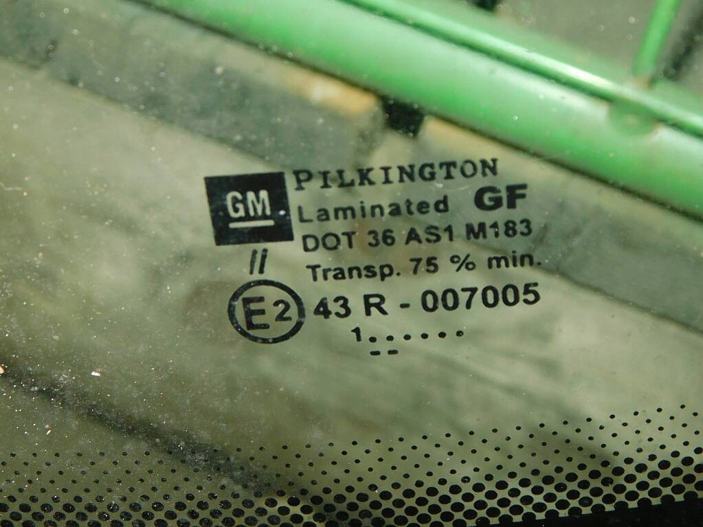 Opel astra 2 g 2001r стекло лобовое передняя Оригинал