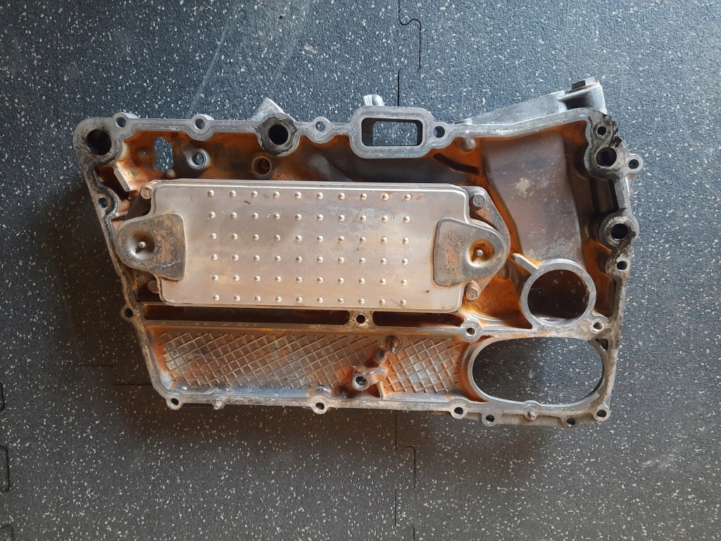 Scania r xpi euro 5 6 корпус радиатор радиатора масла 1874697 Цена