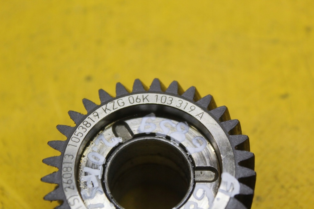 фото №7, Колесо розподільного валу зубчасте 2.0 tfsi a3 s3 06k103319a