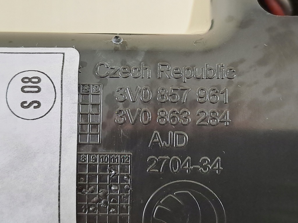 фото №12, Пепельница разъём рамка защита туннель задняя задняя skoda superb 3 iii 19r