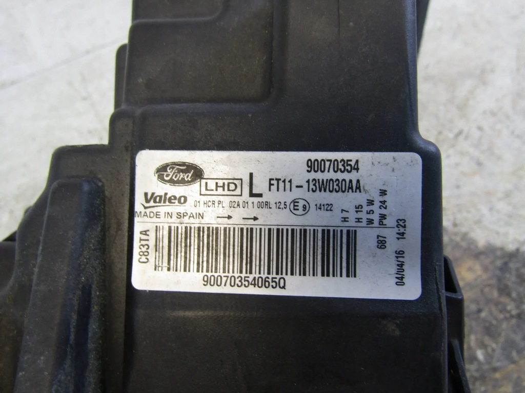 фото №12, Ford transit connect лампа левая перед 15r-- ft11-13w030-aa