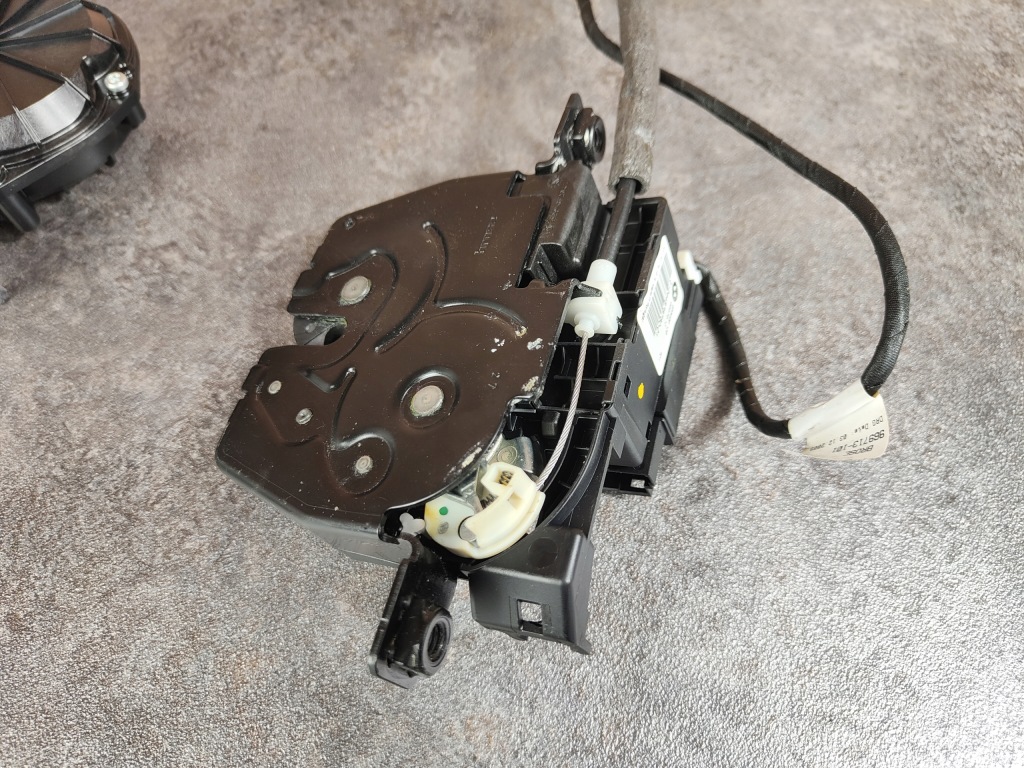 Замок кришки багажника доводчик bmw f07 gt 4878780 7211168 Недорого