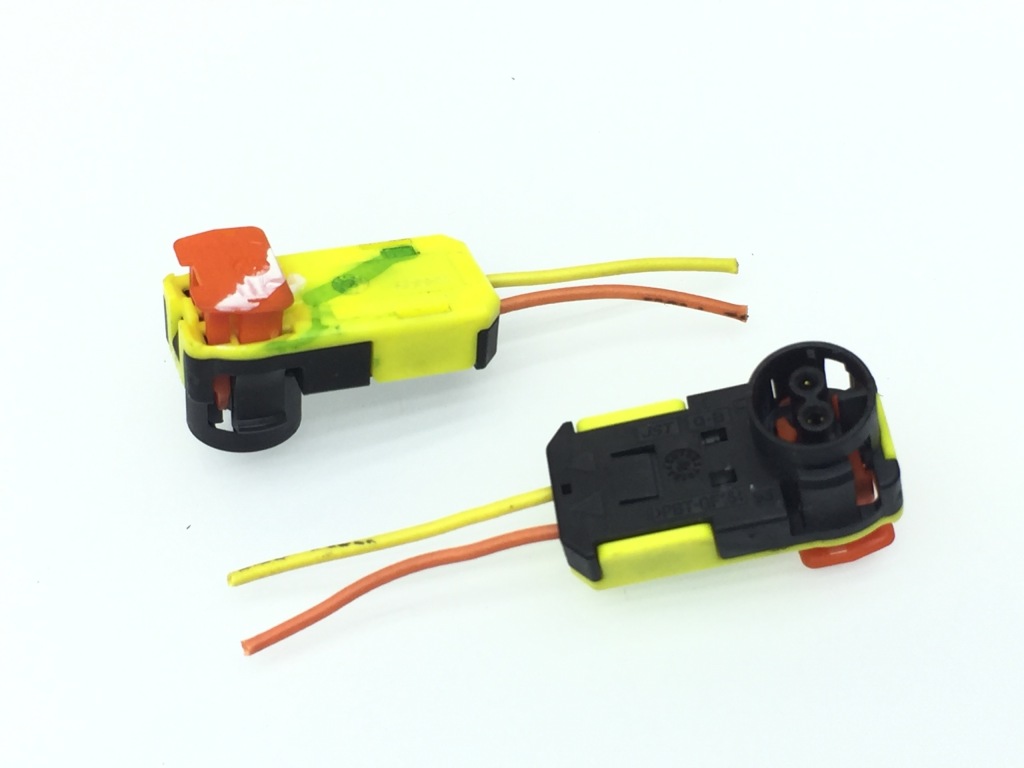 фото №1, Peugeot 208 ii 2019- колодка соединитель подушка безопасности