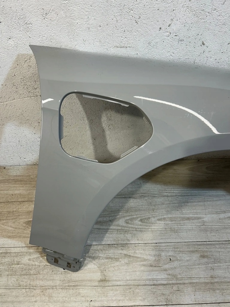 фото №8, Porsche taycan 9j1 крила правий передній