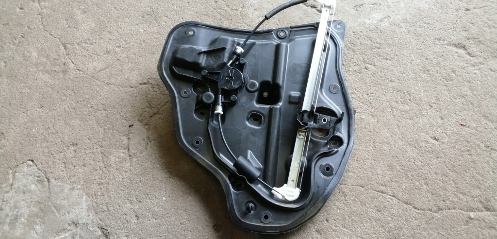 фото №3, Mazda cx3 підйомник скло лівий задня панель