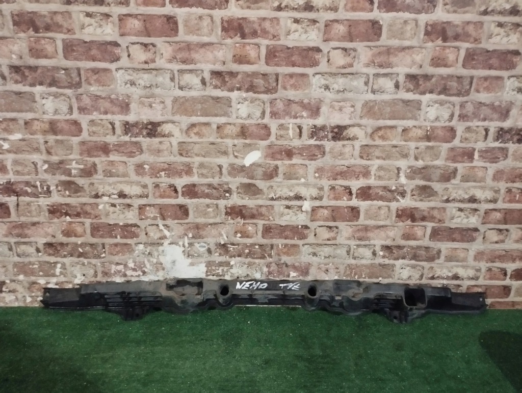 Купити Балка під  бампер бампера задній citroen nemo