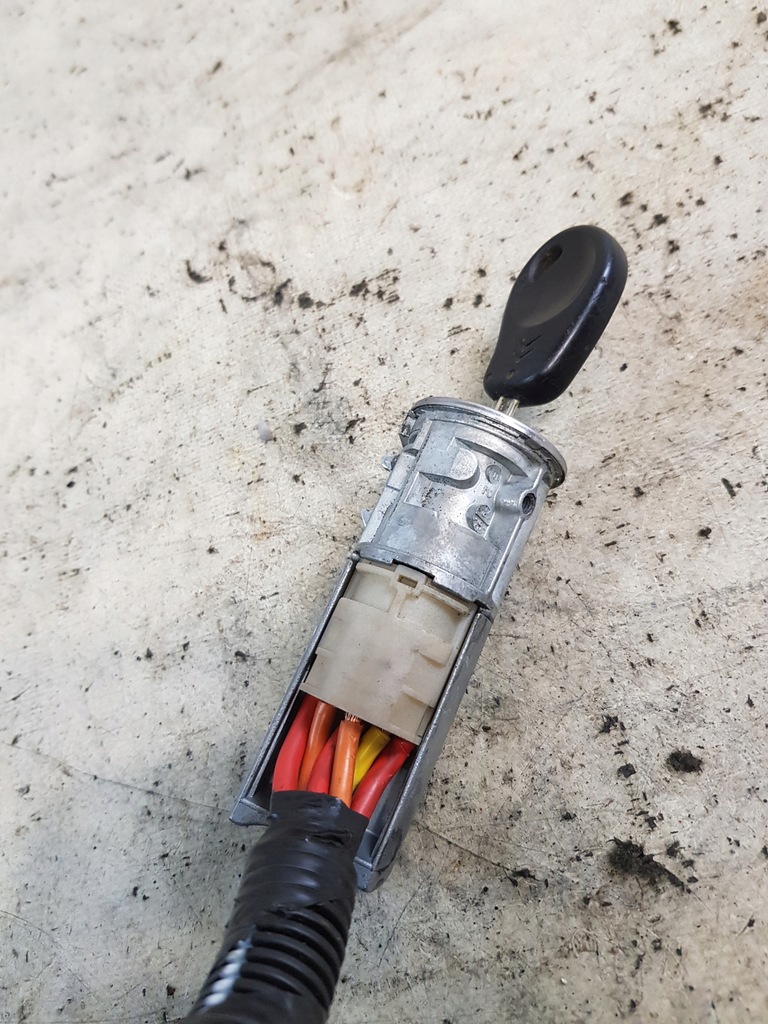 фото №6, Замок зажигания ключ citroen berlingo i przedlift