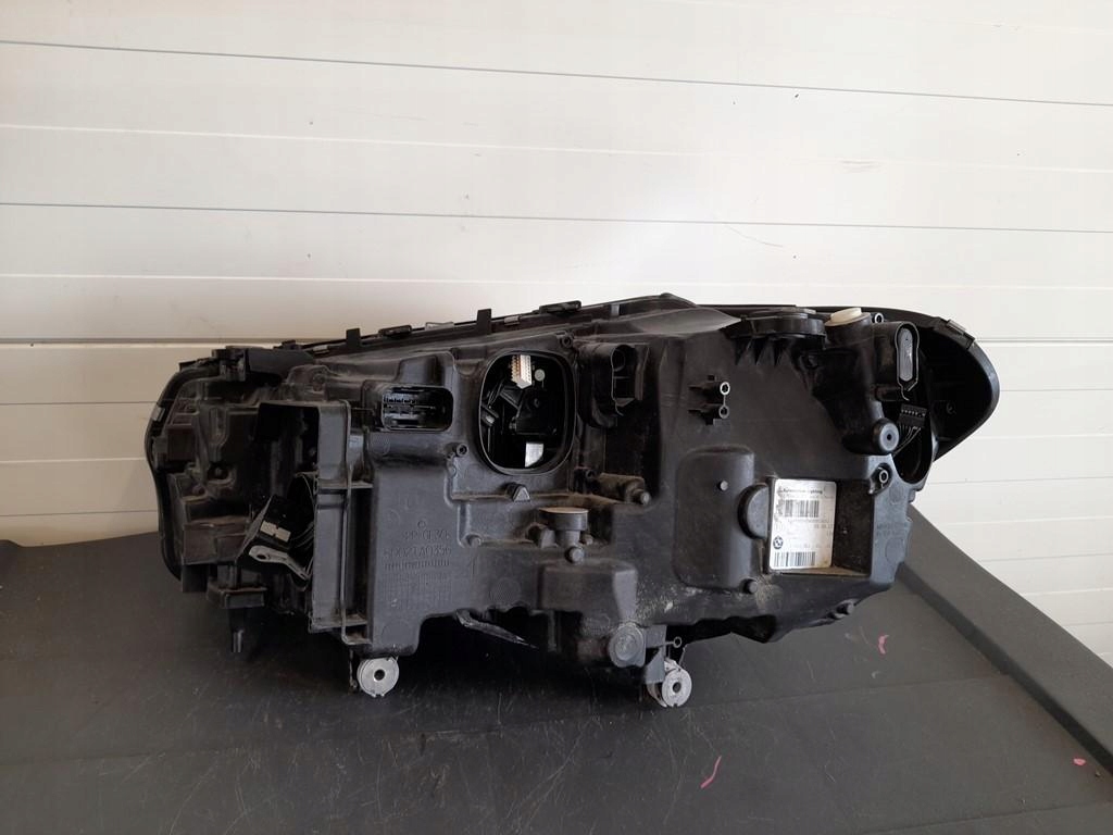 Фара передняя правый  bmw x3 g01 x4 g02 full led адаптивный с Разборки